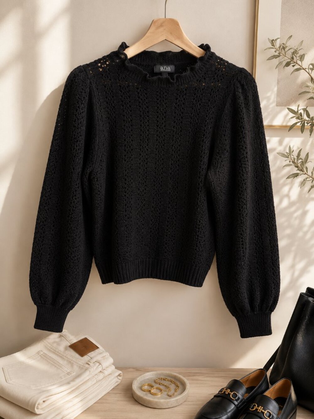 Black Minimalist Sweater Quiet Luxury Capsule Wardrobe Size M